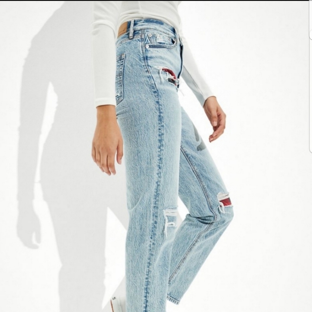 American Eagle Highest Rise 90's Boyfriend.